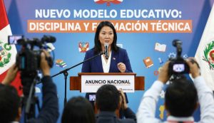 En Perú se prohibirá el cabello largo en los colegios a los varones